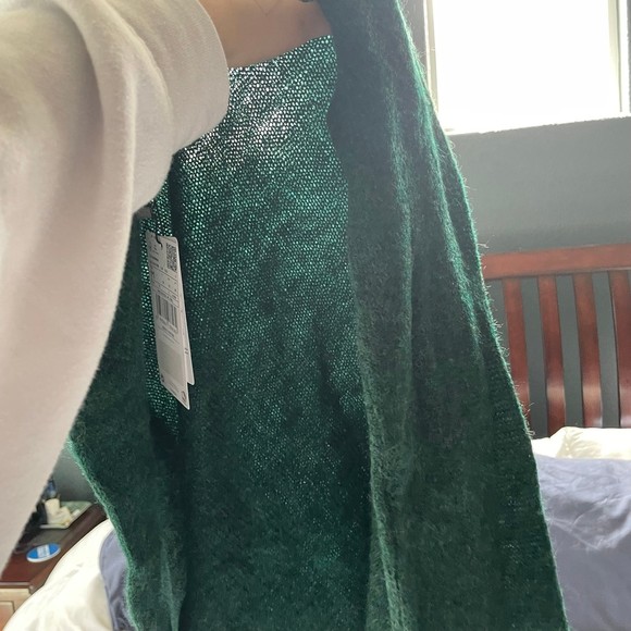 NWT MANGO Green Fuzzy Knit Lightweight Sweater womens M - Picture 7 of 7